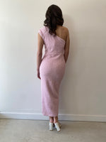 Load image into Gallery viewer, MESMERISE OS MIDI DRESS
