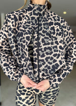Load image into Gallery viewer, SHEILD JACKET LEOPARD
