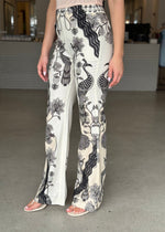 Load image into Gallery viewer, LEANDRO LACE TRIM PANT - IMPERIAL
