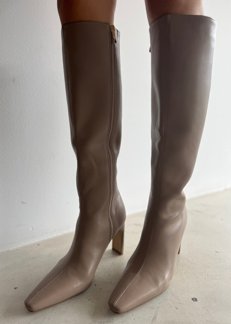 YOSHIKO BOOT - TRUFFLE