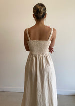 Load image into Gallery viewer, RYNN LINEN MAXI DRESS
