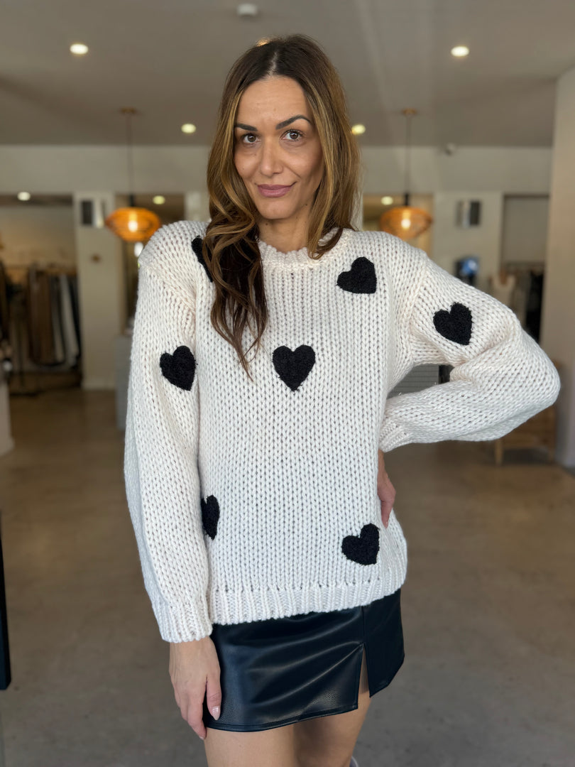 HEART ON SLEEVE KNIT - OFF WHITE