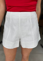 Load image into Gallery viewer, WELLINGTON SHORT IVORY
