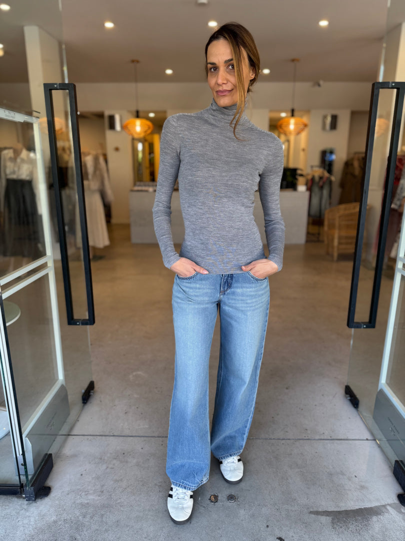 ISLA TOP - GREY