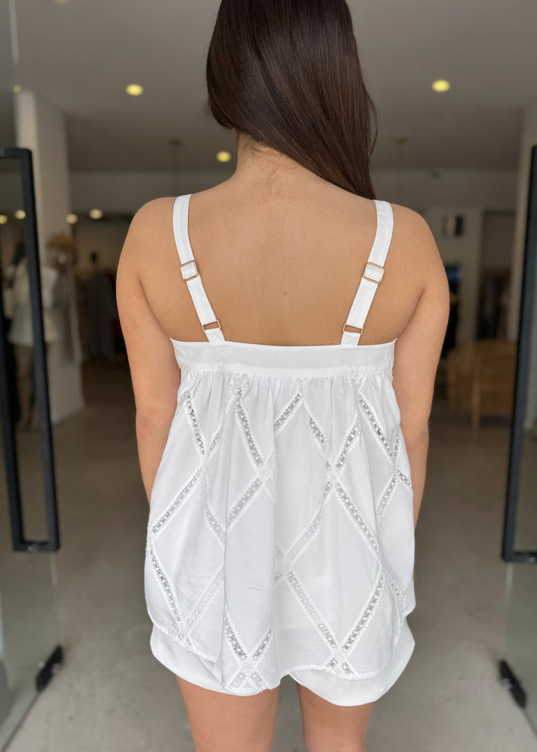 THOUSAND MILES TOP  WHITE