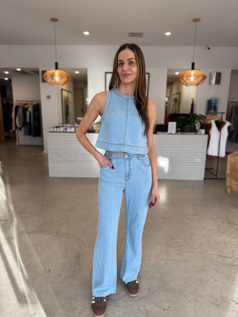 AMELIA JEANS - CHAMBRAY