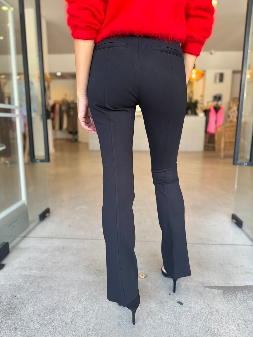 AIR ESS PNTE MICRO FLARE PANT