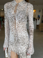Load image into Gallery viewer, FELINE TIE BLOUSE
