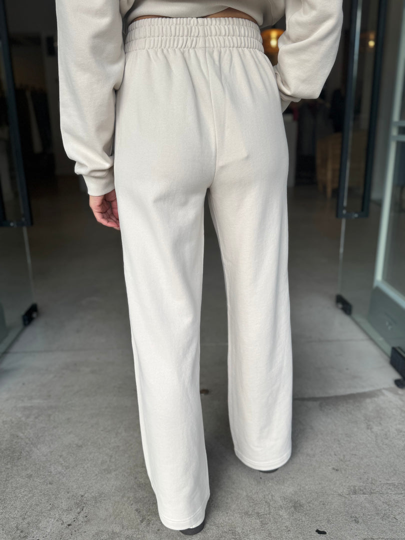 ADVENTURE TRACKPANT CLOUD