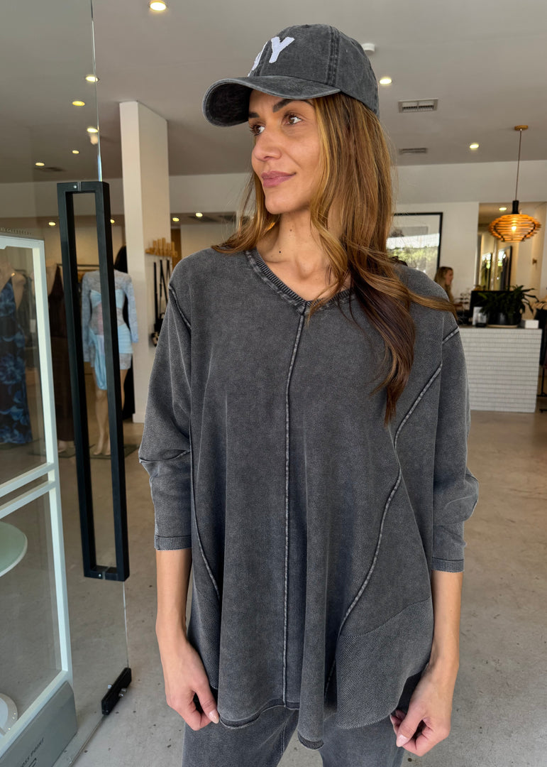CHILL TOP - BLACK WASH