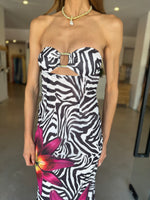 Load image into Gallery viewer, ALESSIA MAXI ZEBRA FLORAL
