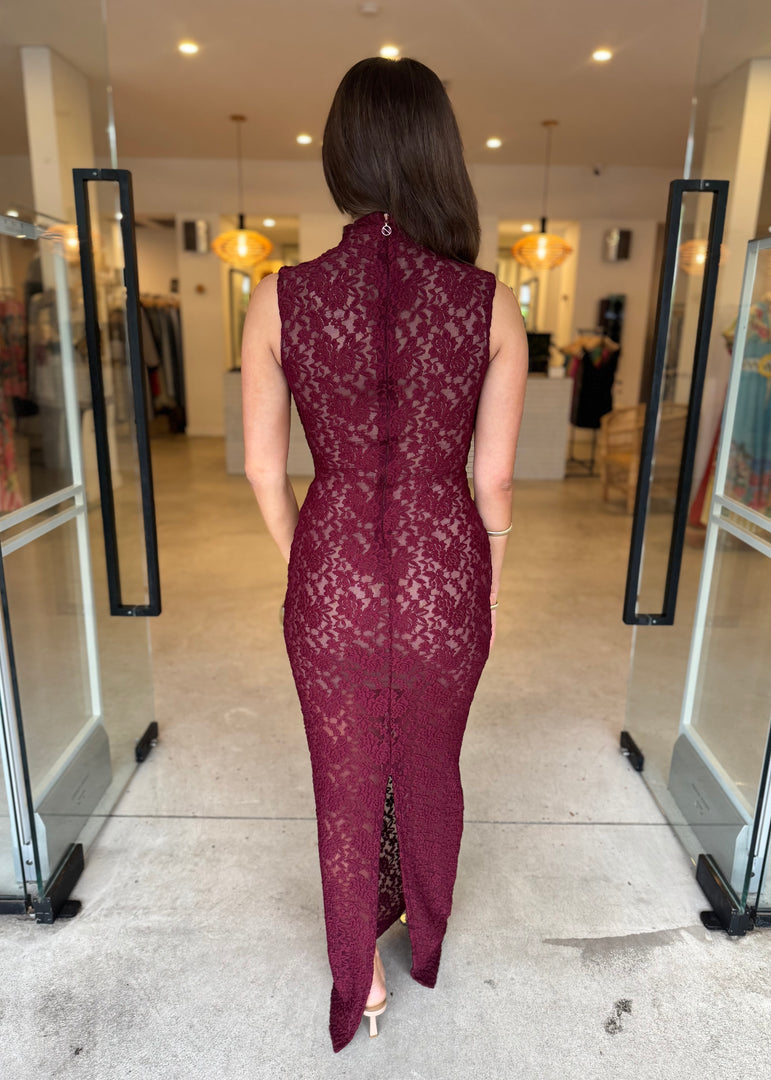 MYSTIQUE LACE DRESS WINE