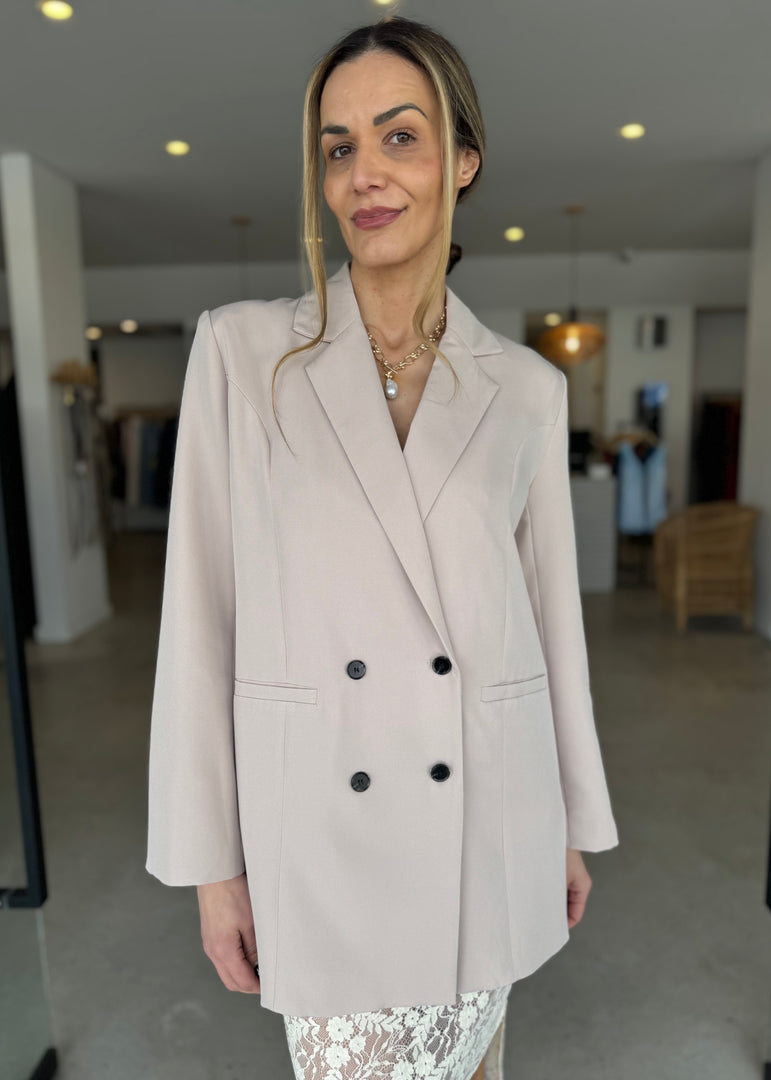 NADIA BLAZER