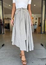 Load image into Gallery viewer, THE EDIT SKIRT - STRIPE
