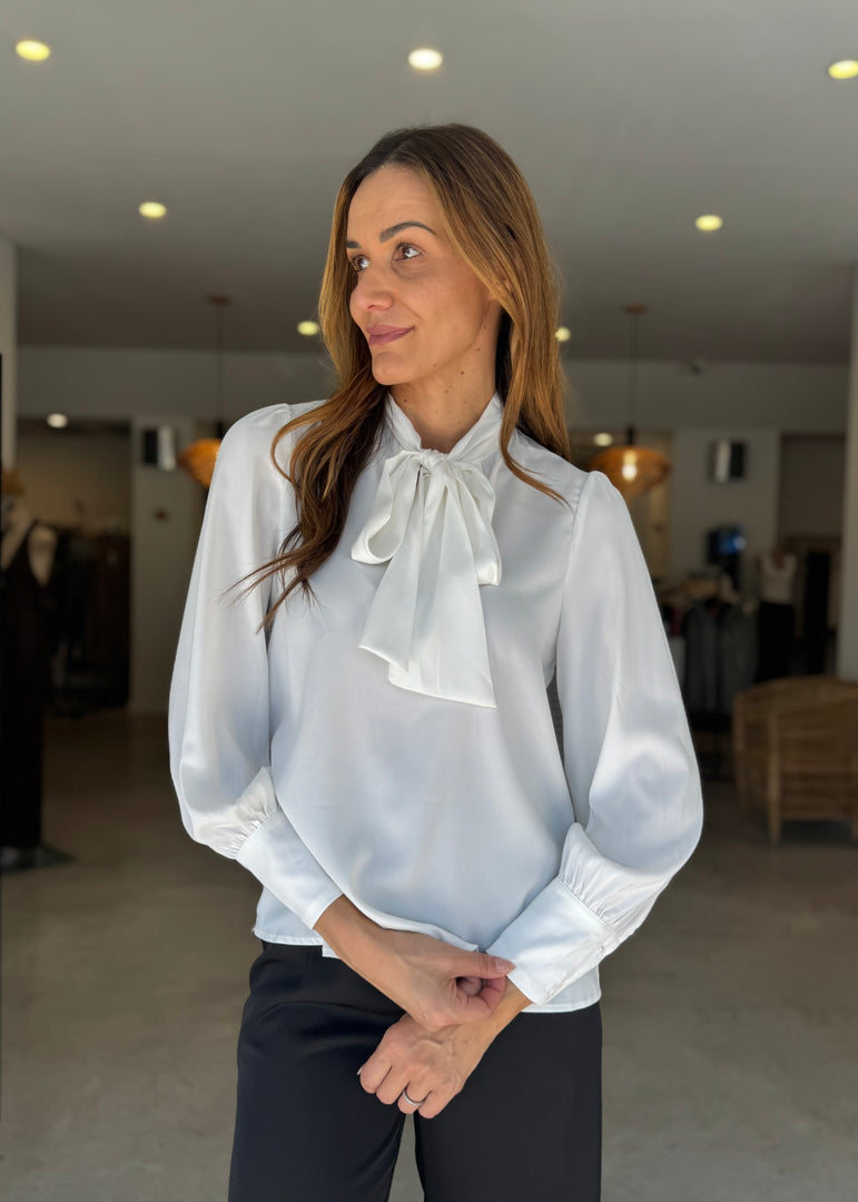 GISELLE BLOUSE WHITE