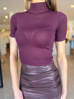 Load image into Gallery viewer, SHAY TOP - PLUM

