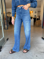 Load image into Gallery viewer, JEANIUS GOOD SKATE CARGO
