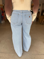 Load image into Gallery viewer, 95 BARREL JEAN KENDALL
