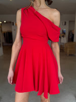 Load image into Gallery viewer, ELINOR OS MINI DRESS - RED
