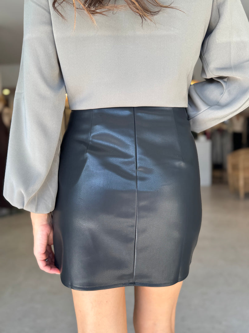 MILANA FAUX LEATHER MINI BLACK