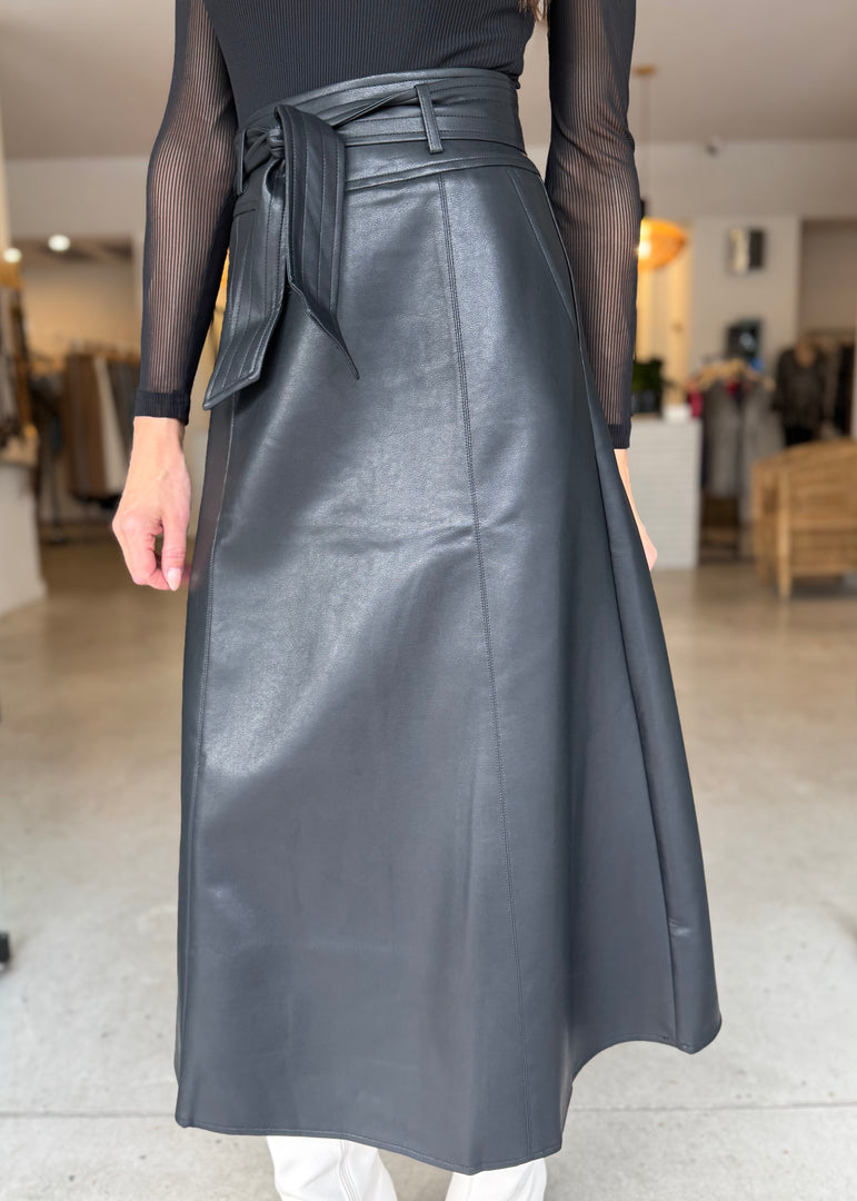 SANCIA FAUX LEATHER SKIRT BLACK