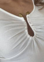 Load image into Gallery viewer, LEANNE LS TOP - WHITE
