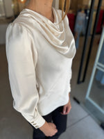 Load image into Gallery viewer, SATELITE BLOUSE - CREAM
