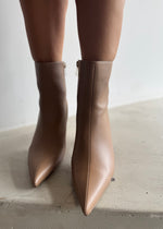 Load image into Gallery viewer, NICOLETTA BOOT - ALMOND
