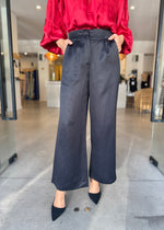 Load image into Gallery viewer, DANA PANT - BLACK
