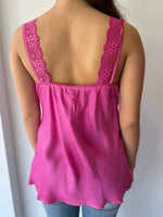 Load image into Gallery viewer, LACE CAMI * FUCSHIA

