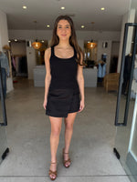 Load image into Gallery viewer, ORGANIC 90s SINGLET -BLACK
