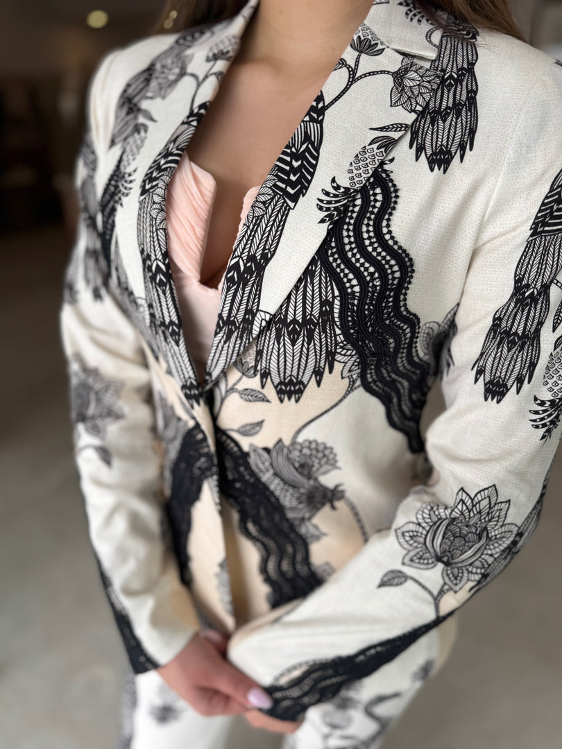 LEANDRO LACE TRIM BLAZER - IMPERIAL