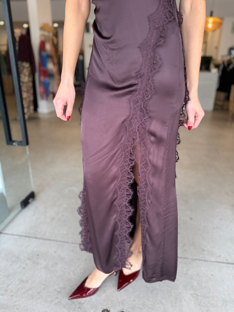 ALLEGRA LACE PANEL DRESS