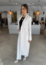 Load image into Gallery viewer, JULES LONGLINE BLAZER - OFF WHITE
