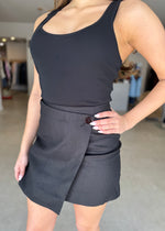 Load image into Gallery viewer, THILDA LINEN SKIRT -BLACK
