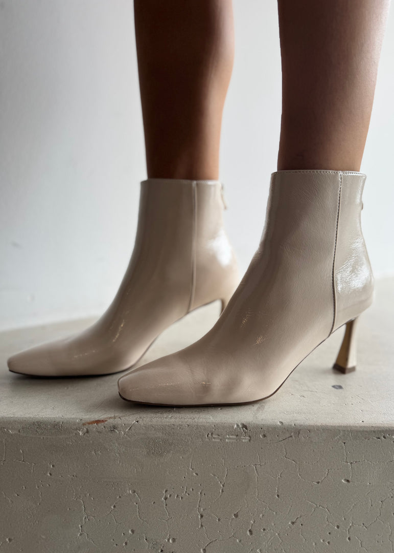 SCOTTY BOOT - CHALK CRINKLE