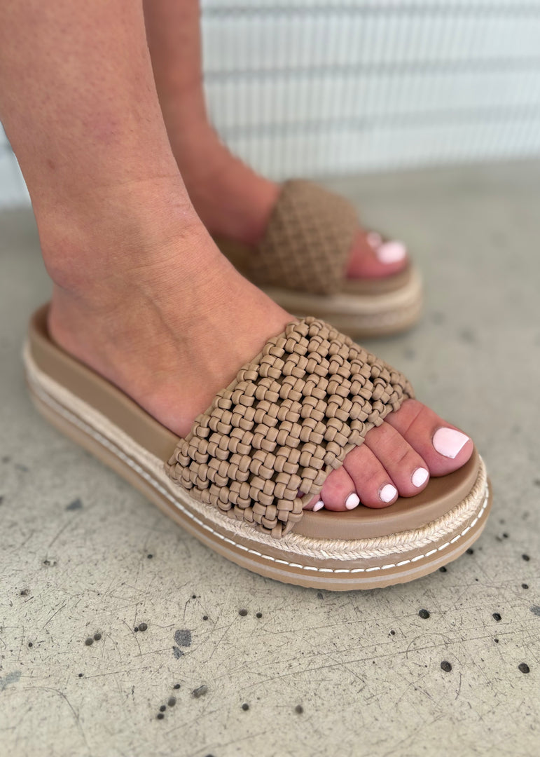 AVALINE SANDAL - CASHEW