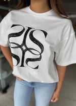 Load image into Gallery viewer, MEMENTO TEE IVORY
