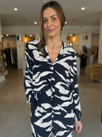 Load image into Gallery viewer, SOIREE SHIRT
