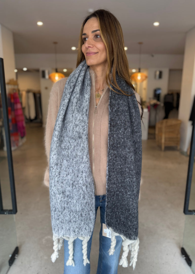 TULLY SCARF CHARCOAL GREY