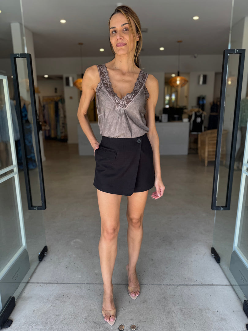 AGNES SKORT