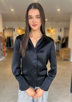 Load image into Gallery viewer, SILKY SHIRT - BLACK
