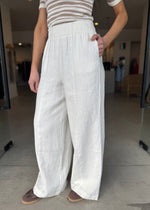 Load image into Gallery viewer, SHARLI PANT - WHITE
