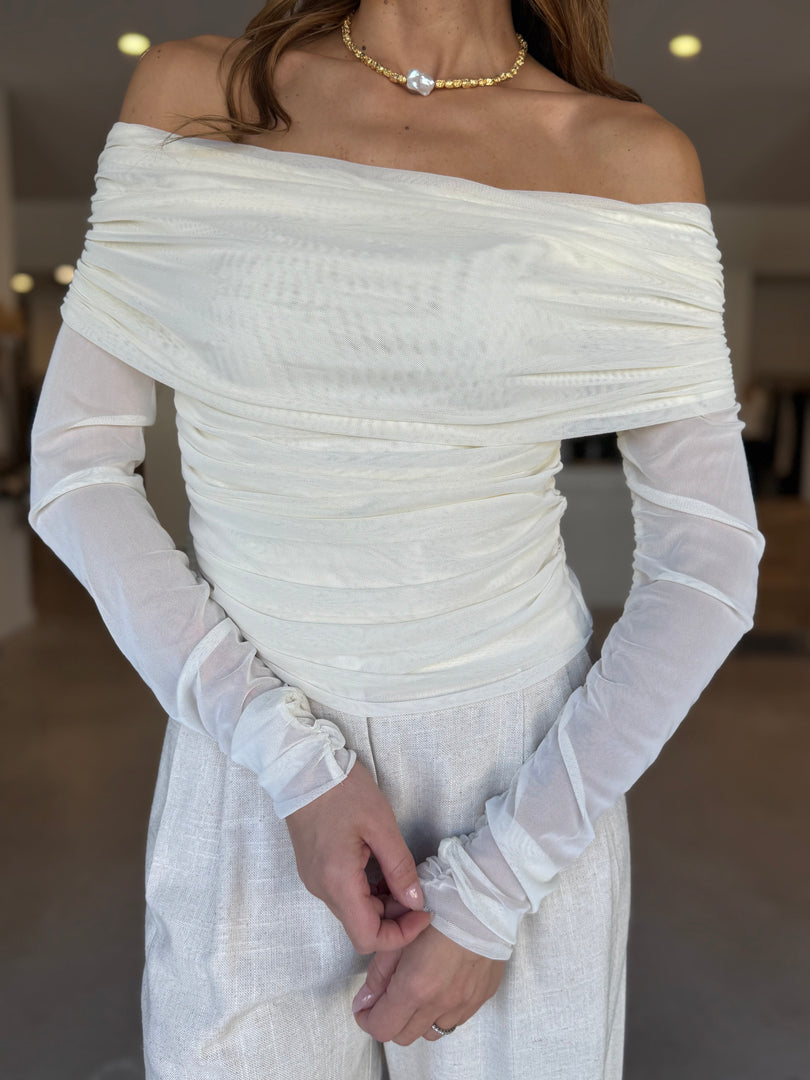MIRA LS OFF SHOULDER TOP IVORY