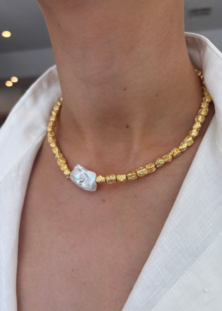 AGNES NECKLACE