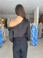 Load image into Gallery viewer, MANDALAY OFF SHOULDER TOP
