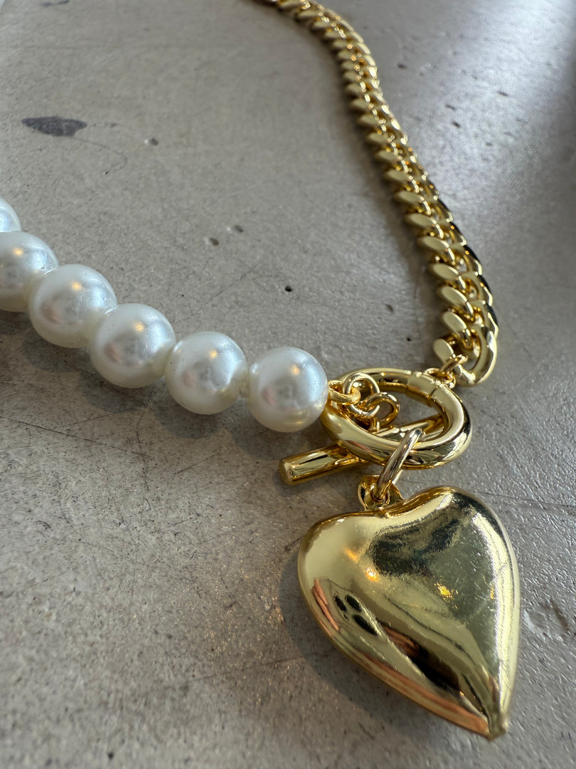 ZEA NECKLACE