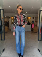 Load image into Gallery viewer, ASTRID COTTON SILK SHIRT

