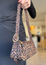 Load image into Gallery viewer, HAILEY SHOULDER BAG
