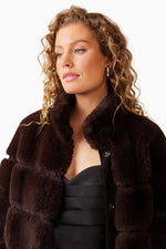Load image into Gallery viewer, DAPHNE COAT - BROWN
